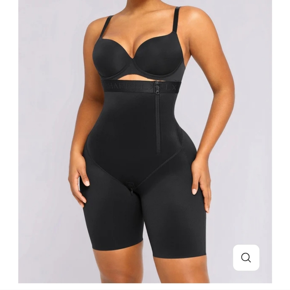 Sleek Black High-Waisted Shapewear